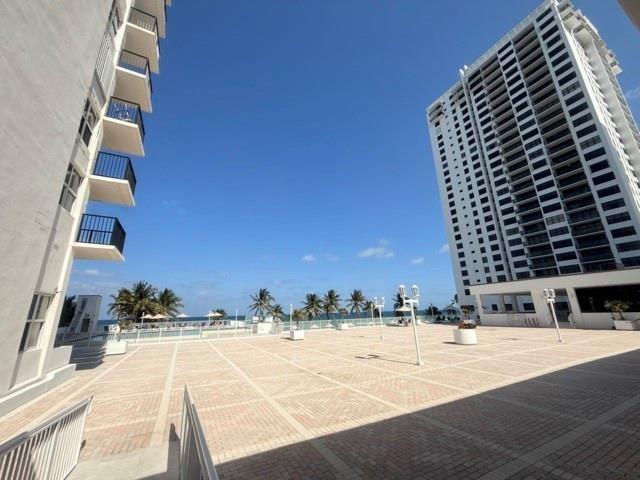 Image 52 of 57 For 2101 Ocean Dr  2502