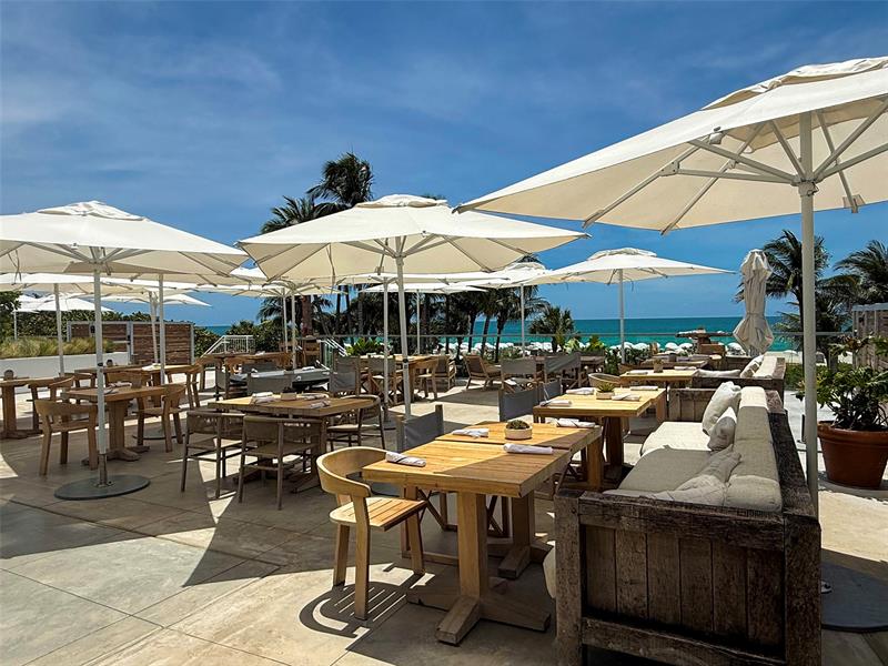 Image 36 of 39 For 2301 Collins Ave  512