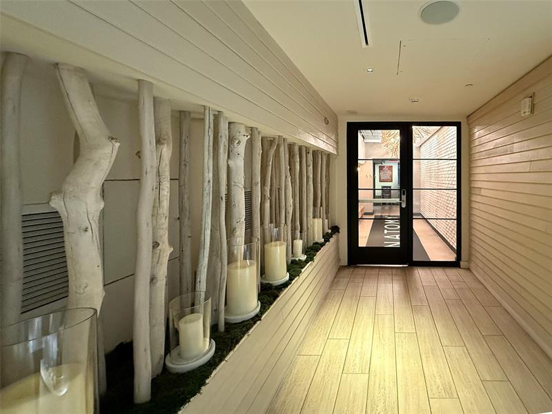 Image 39 of 39 For 2301 Collins Ave  512