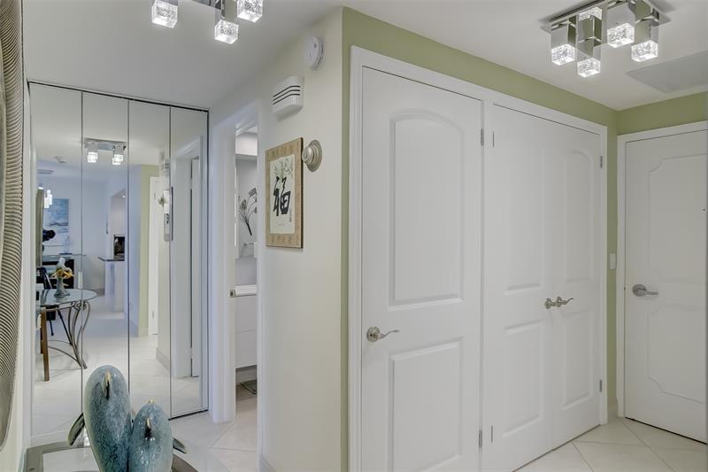 Image 5 of 28 For 3300 36th St  1011