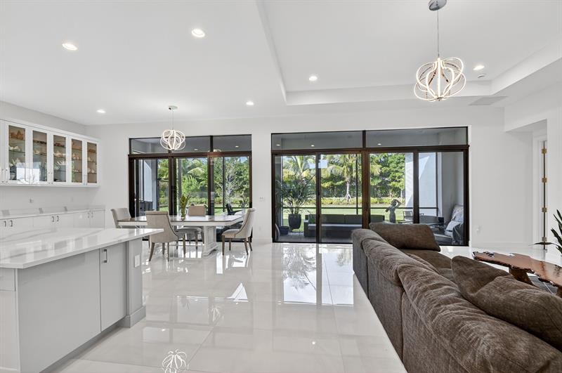 Image 10 of 91 For 11110 Glen Orchard Ln