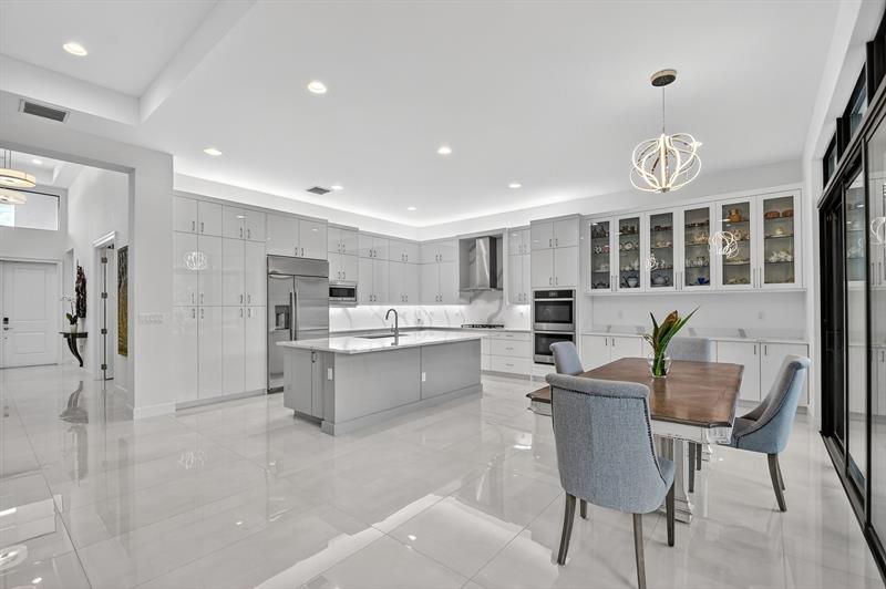 Image 11 of 91 For 11110 Glen Orchard Ln