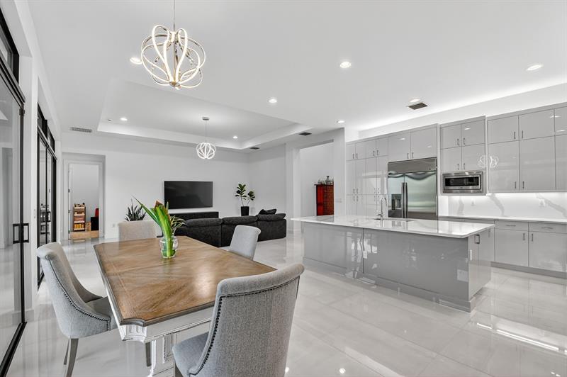 Image 12 of 91 For 11110 Glen Orchard Ln