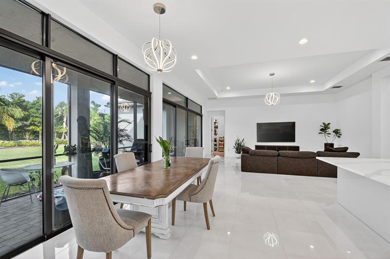 Image 21 of 91 For 11110 Glen Orchard Ln