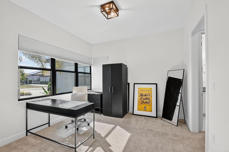 Image 39 of 91 For 11110 Glen Orchard Ln