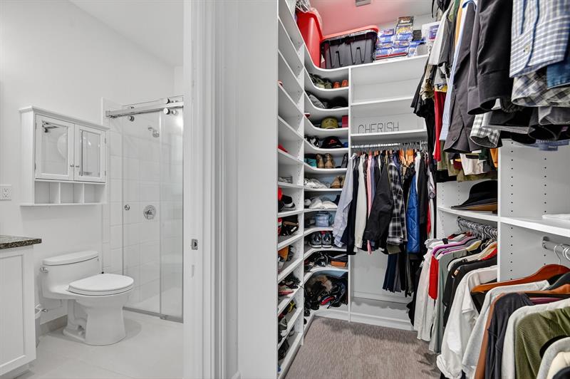 Image 42 of 91 For 11110 Glen Orchard Ln