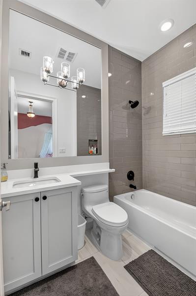 Image 49 of 91 For 11110 Glen Orchard Ln