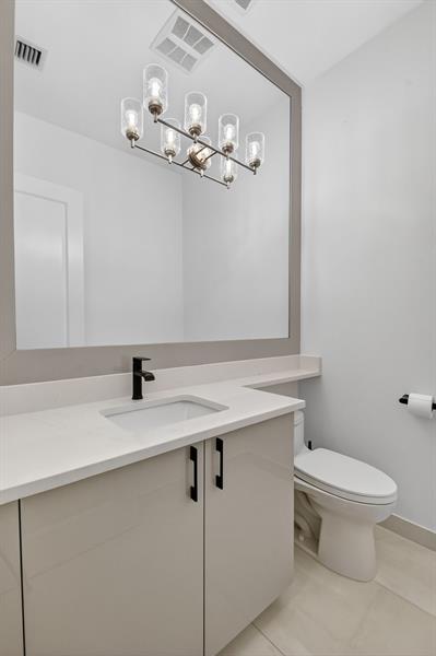 Image 55 of 91 For 11110 Glen Orchard Ln