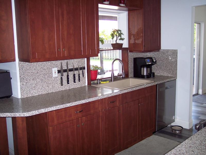 Image 15 of 73 For 9921 38th St