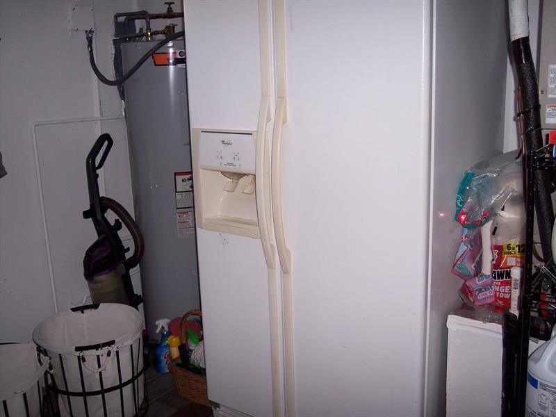 Image 21 of 73 For 9921 38th St