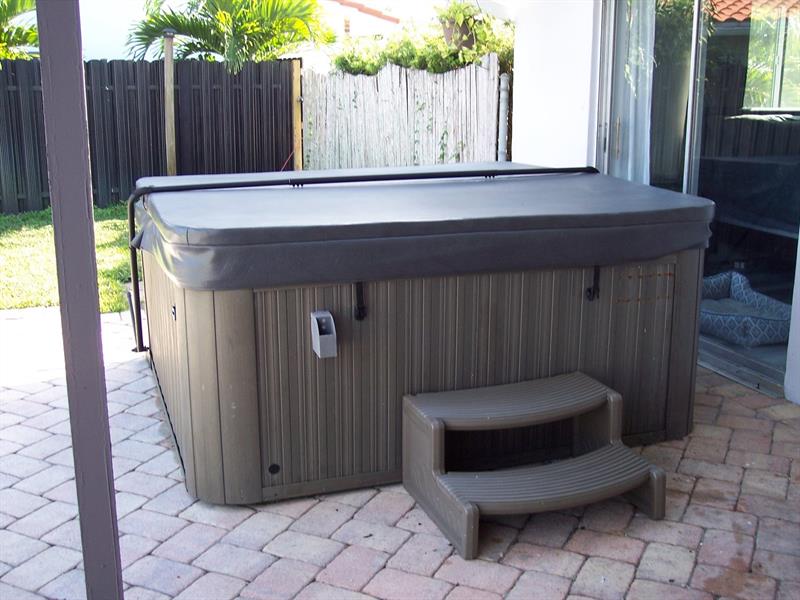 Image 35 of 73 For 9921 38th St