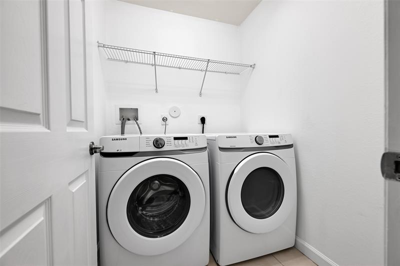 Image 27 of 35 For 25241 118th Ave