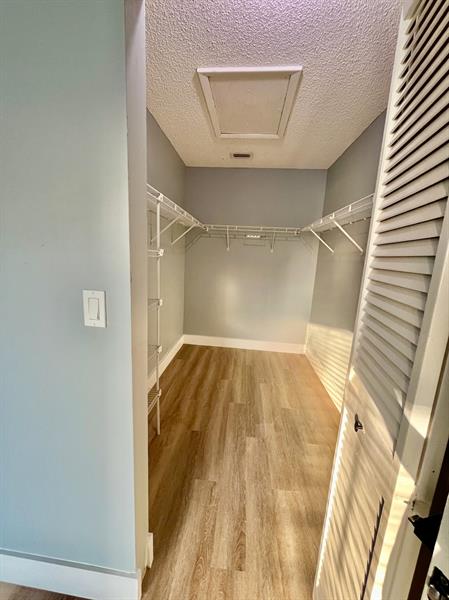 Image 16 of 51 For 3313 Inverrary Blvd  3313