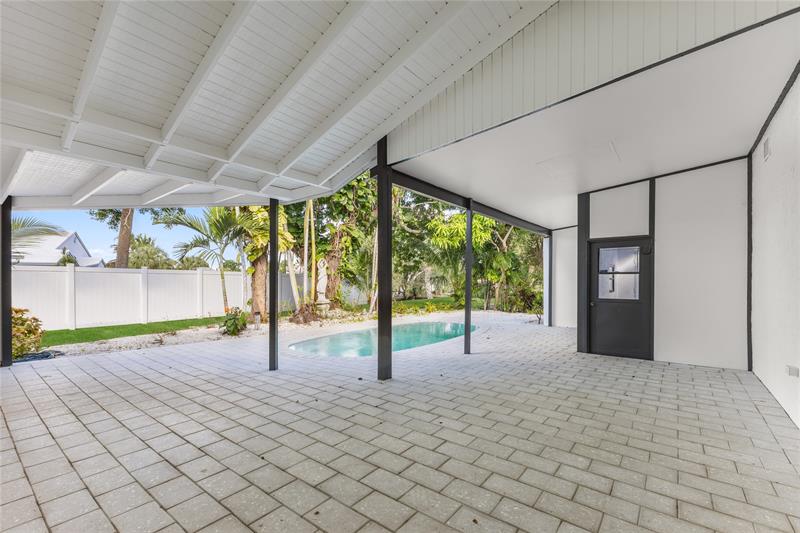 Image 33 of 46 For 4701 1st Pl  