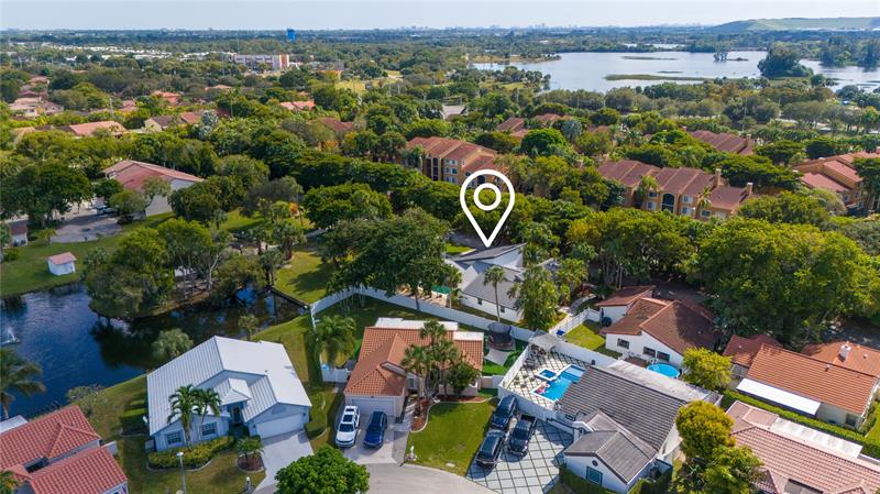 Image 38 of 46 For 4701 1st Pl  