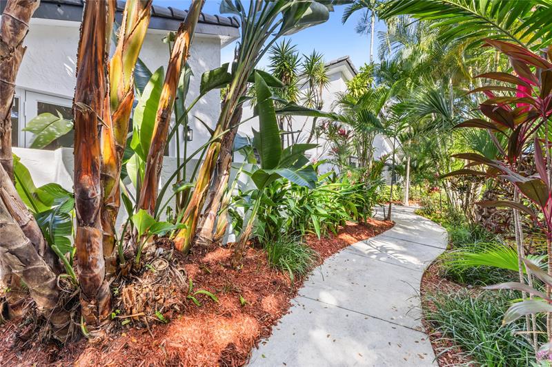 Image 45 of 46 For 4701 1st Pl  