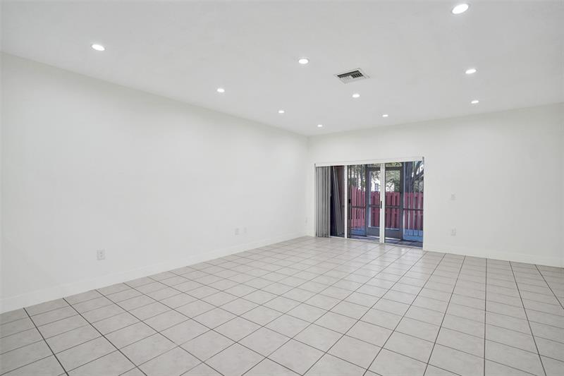 Image 10 of 35 For 1003 100th Ave