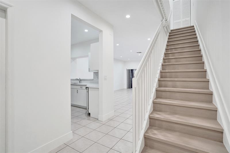 Image 4 of 35 For 1003 100th Ave