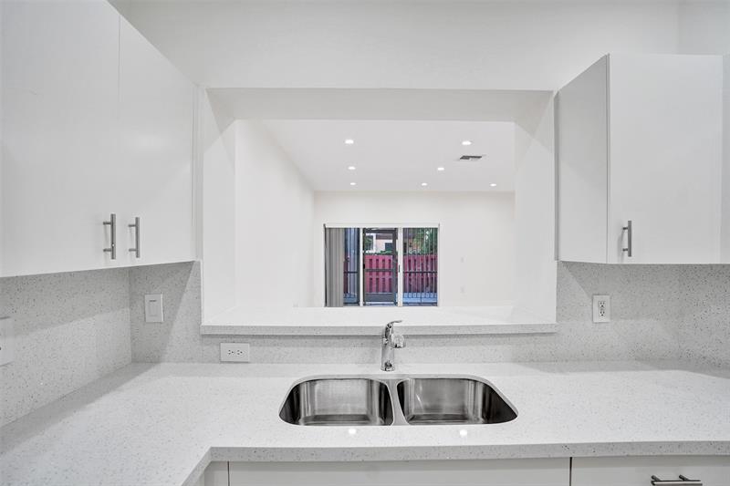 Image 7 of 35 For 1003 100th Ave