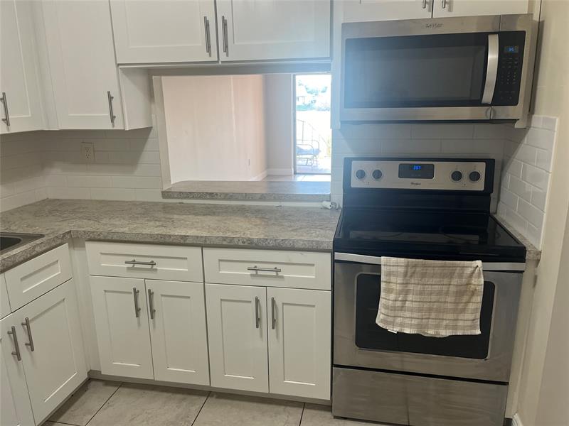 Image 13 of 38 For 5507 24th Ave