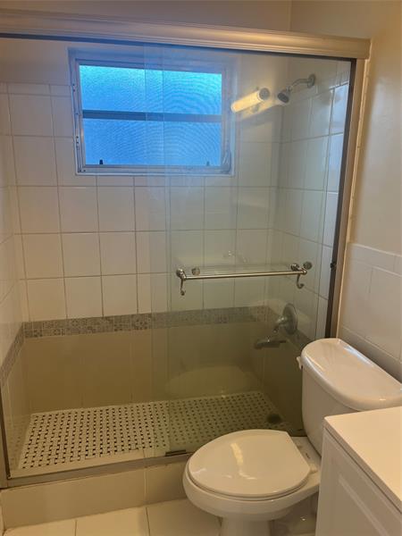 Image 14 of 38 For 5507 24th Ave