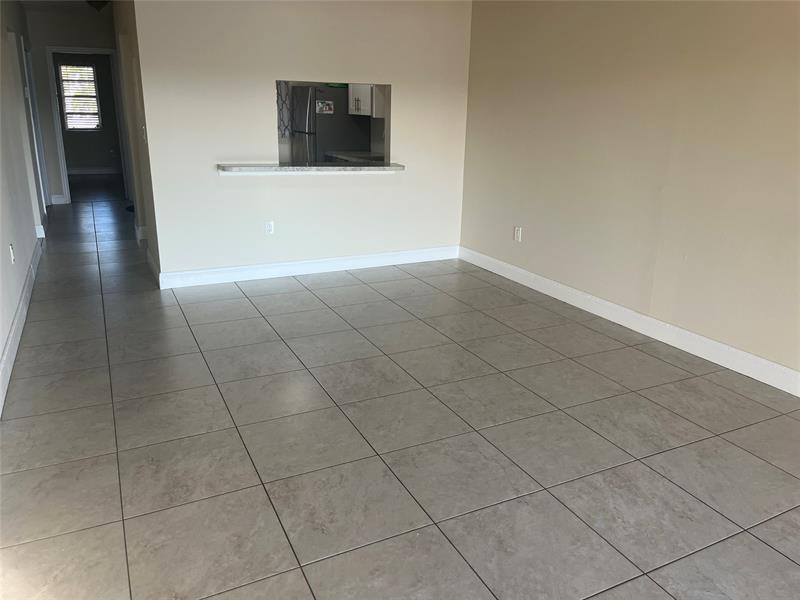 Image 22 of 38 For 5507 24th Ave