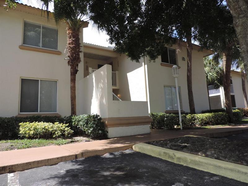 Details for 12104 Glenmoor Dr  12104, West Palm Beach, FL 33409