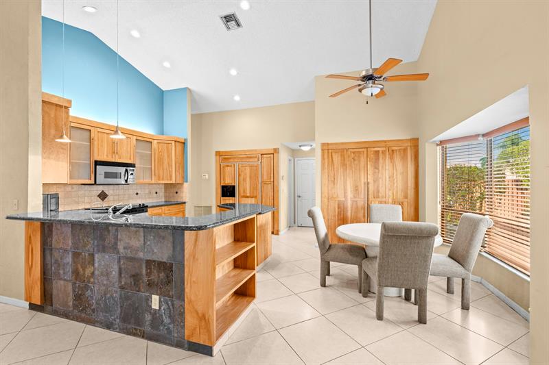 Image 15 of 57 For 1120 100th Way