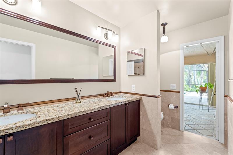 Image 29 of 57 For 1120 100th Way