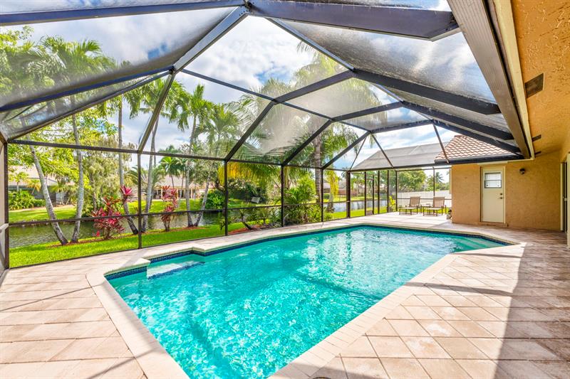 Image 42 of 57 For 1120 100th Way