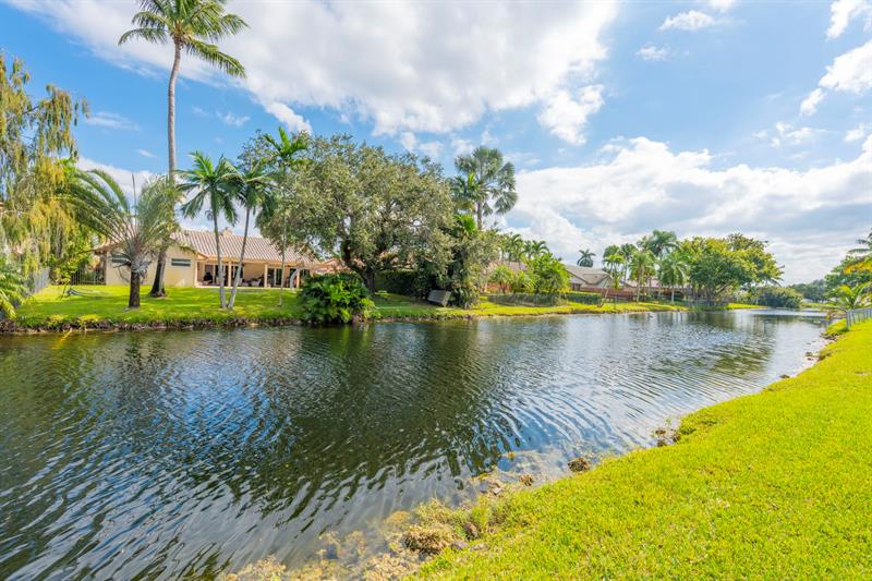 Image 47 of 57 For 1120 100th Way