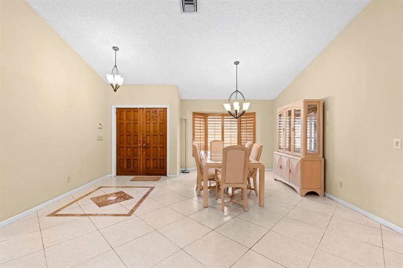 Image 7 of 57 For 1120 100th Way