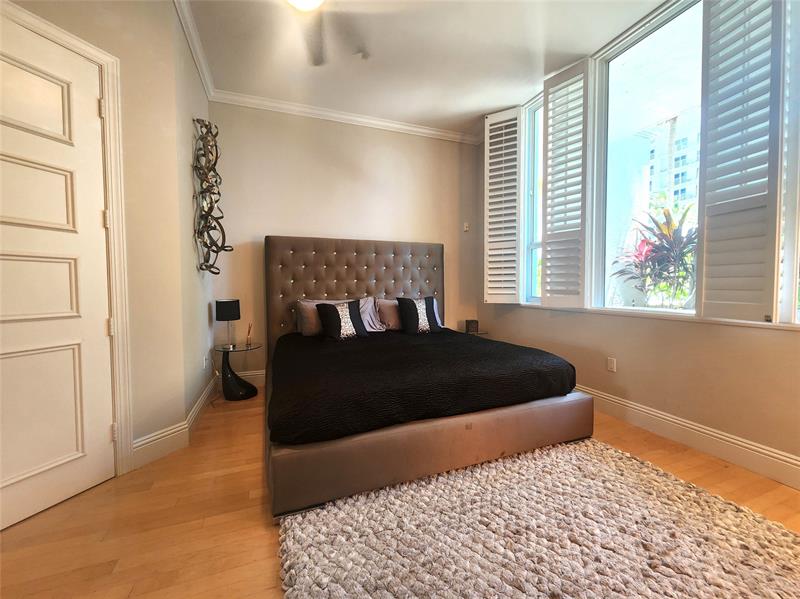 Image 15 of 31 For 701 21st Ave  103