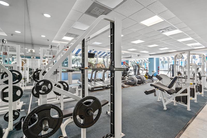 Image 26 of 31 For 701 21st Ave  103