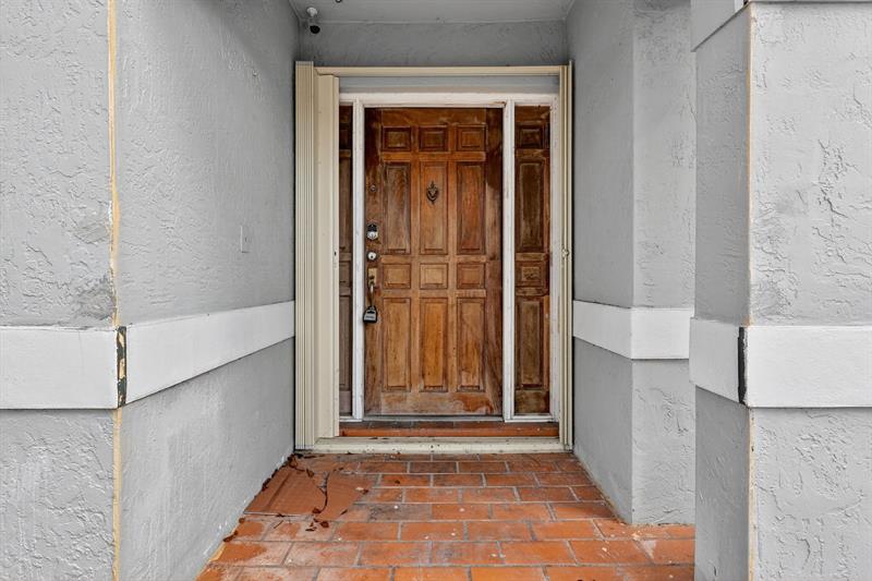 Image 16 of 44 For 18091 134th Ct