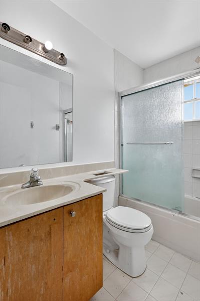 Image 26 of 44 For 18091 134th Ct