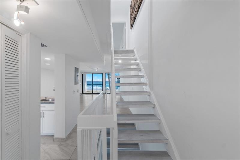 Image 8 of 32 For 550 21 Avenue