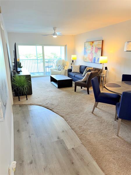 Image 11 of 25 For 2801 Palm Aire Dr  604