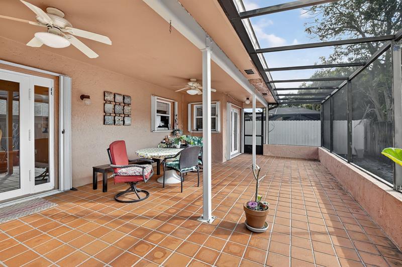 Image 33 of 38 For 10120 Sheridan St.