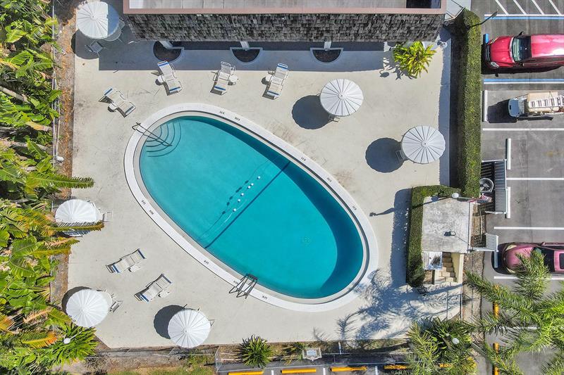 Image 43 of 46 For 3115 Oakland Shores Dr  E109