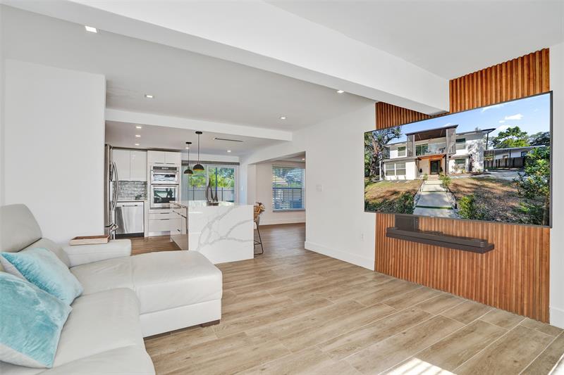 Image 13 of 52 For 701 164th St