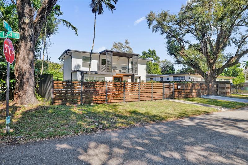 Image 50 of 52 For 701 164th St