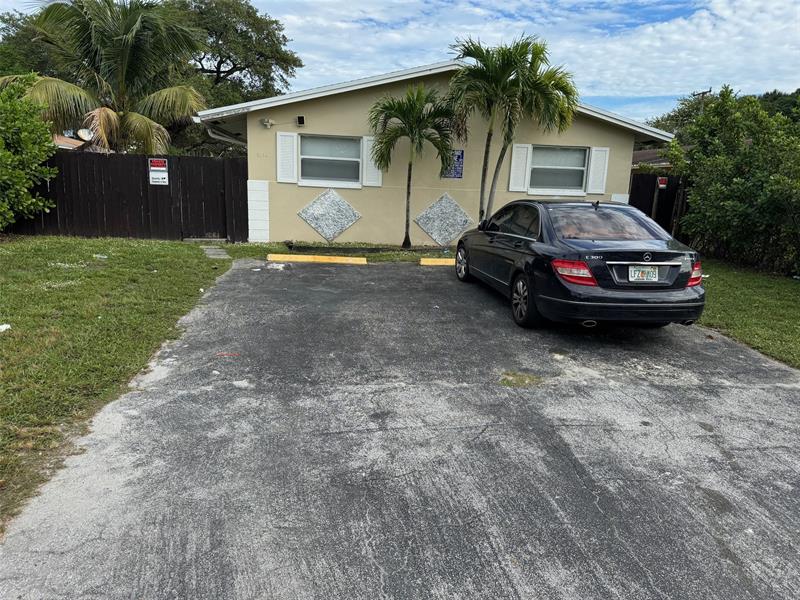 Image 15 of 15 For 1036 5th Ave  A