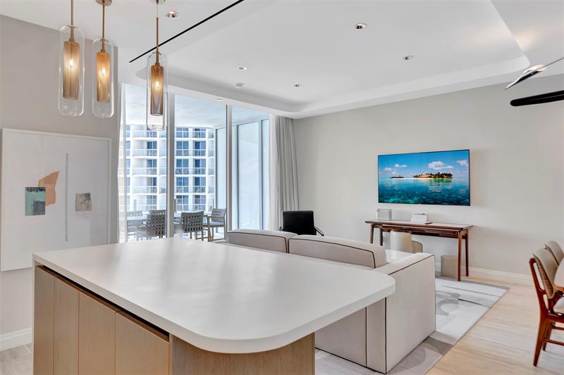 Image 12 of 54 For 525 Fort Lauderdale Beach Blvd  1705