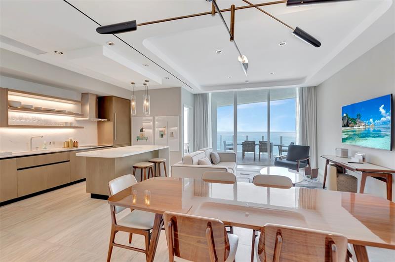 Image 21 of 54 For 525 Fort Lauderdale Beach Blvd  1705