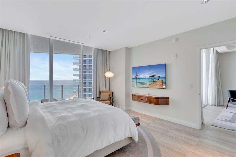 Image 23 of 54 For 525 Fort Lauderdale Beach Blvd  1705