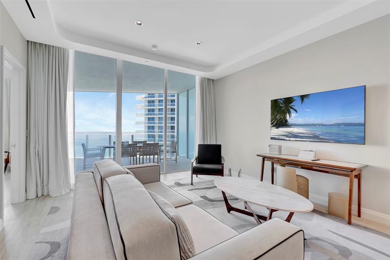 Image 7 of 54 For 525 Fort Lauderdale Beach Blvd  1705