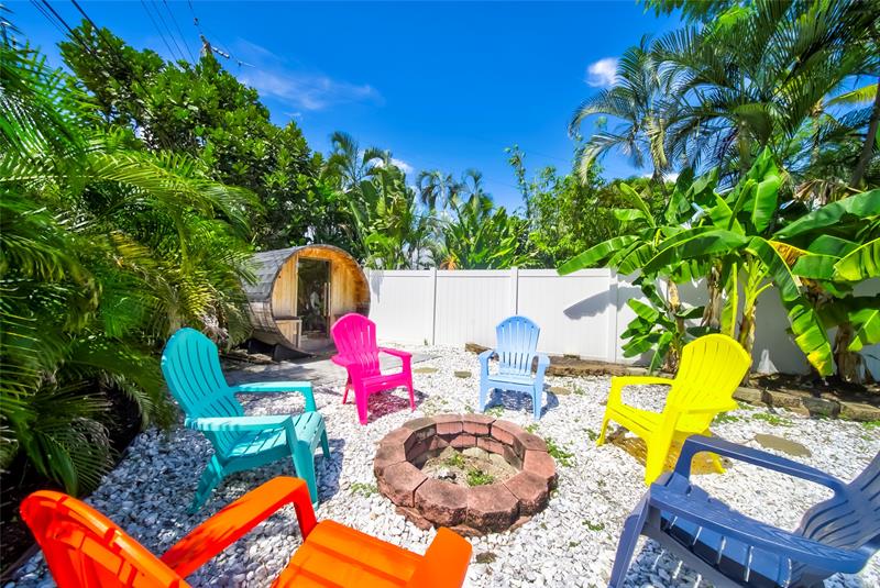 Image 8 of 36 For 250 27th Ct  