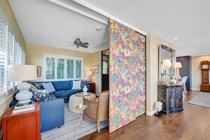 Image 24 of 40 For 1124 Seminole Dr  1 C&d