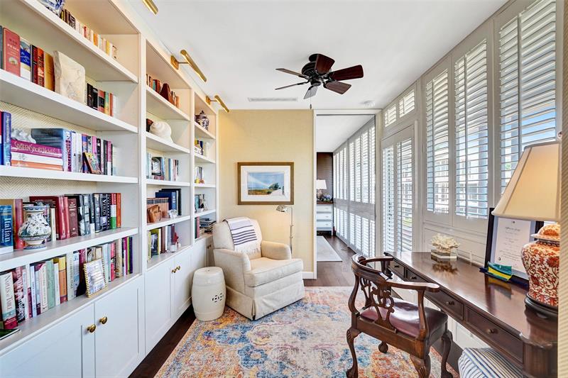 Image 30 of 40 For 1124 Seminole Dr  1 C&d